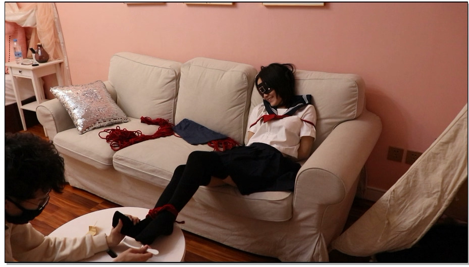 【咕咕精】吊篮TK在校生瑜儿 素人体验系列 （从忍笑到破防崩溃大笑）