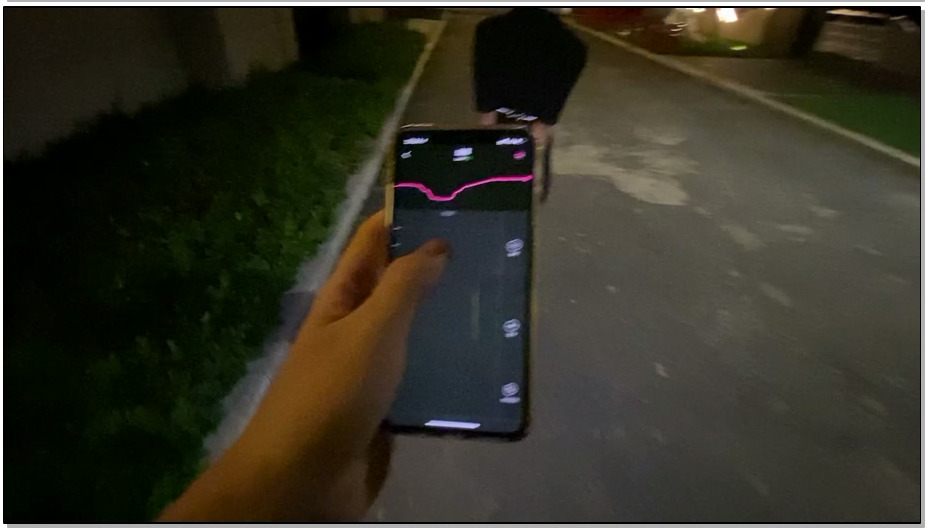 【涵涵特辑】美少女涵涵户外初体验 黑丝高跟 遥控TD 手机无线控制 手铐脚铐