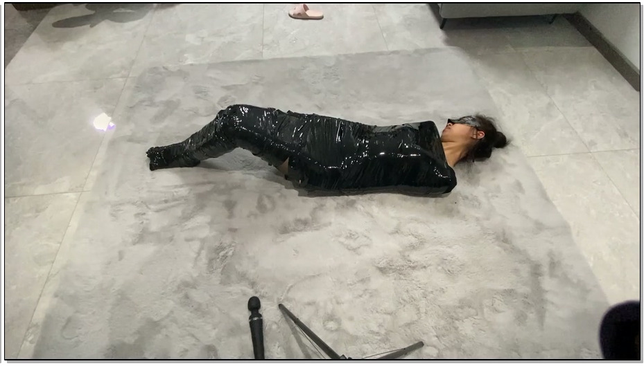 【涵涵特辑】胶带全包木乃伊 内置TD手机控制震动