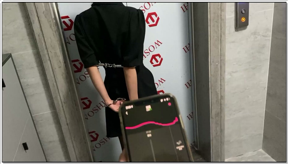 【涵涵特辑】户外初体验 黑丝高跟 遥控TD 手铐脚铐