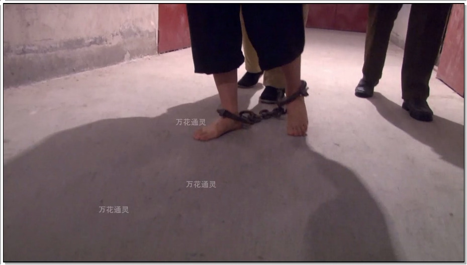 【怀旧影苑】绝不屈服完整版 池子