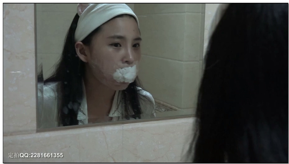 【灰鸟原创】喜欢堵嘴的女孩儿