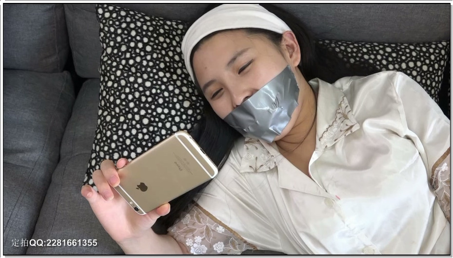 【灰鸟原创】喜欢堵嘴的女孩儿