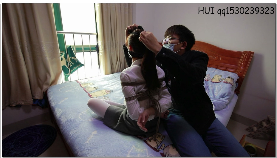 【HUI】短裙白丝，绑得严严实实