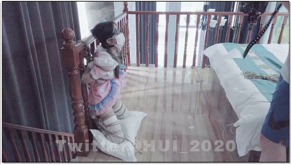 【HUI】跟可爱小姐姐约绑