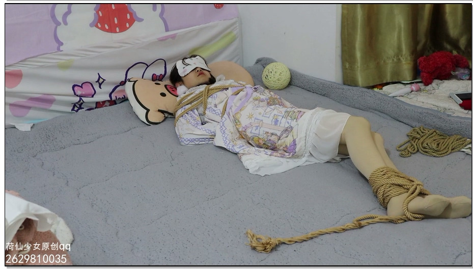 【荷仙美缚】菲然妹妹的脱缚挑战 在黑暗中挣脱绳索