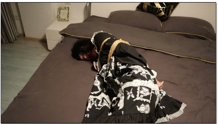 【荷仙美缚】女神级别的lo娘萧月 捆绑堵嘴历程