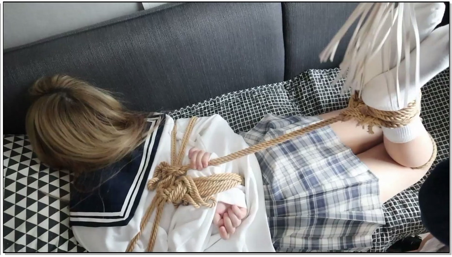 【荷仙美缚】双jk剧情片一个难吃的饼饼引发姐妹的捆绑案！ 姐姐对妹妹的惩罚捆绑堵嘴…