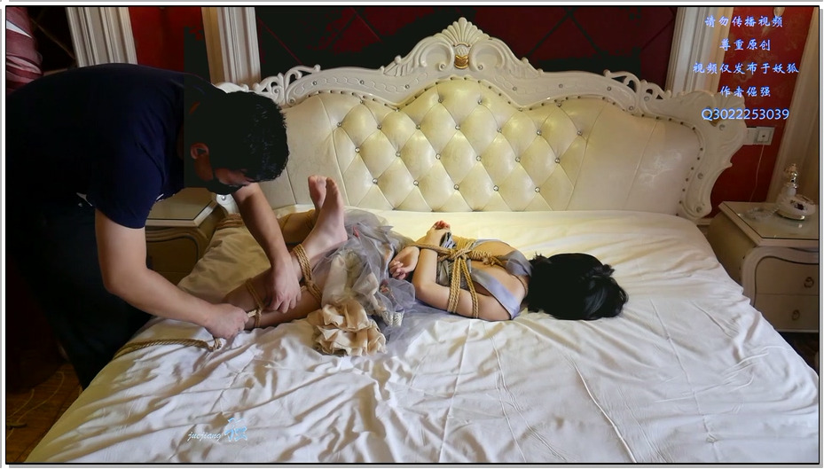 【倔强原创】00后lo娘少女の痒刑III