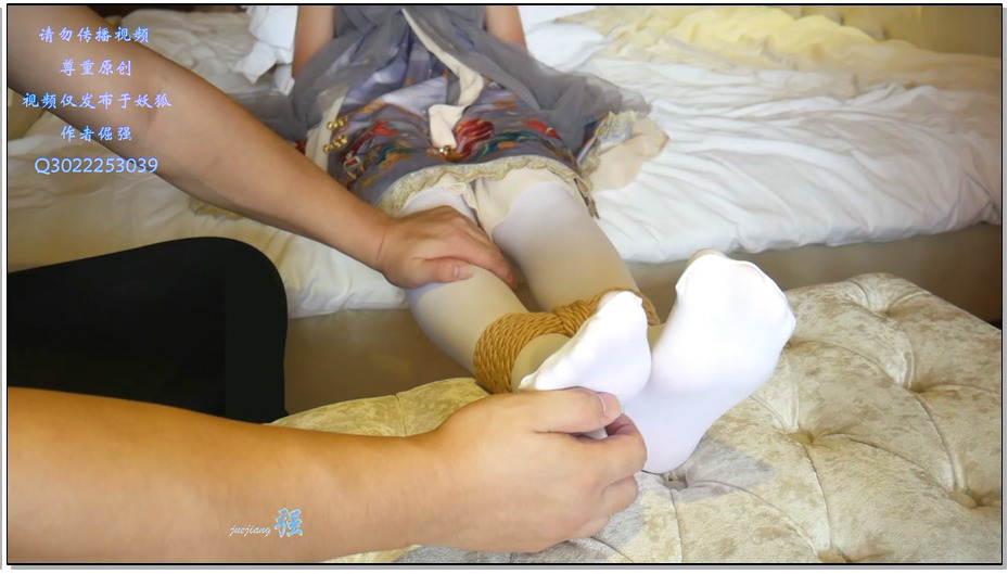 【倔强原创】00后lo娘少女の痒刑III