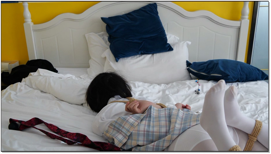 【倔强原创】小舞的入室定拍