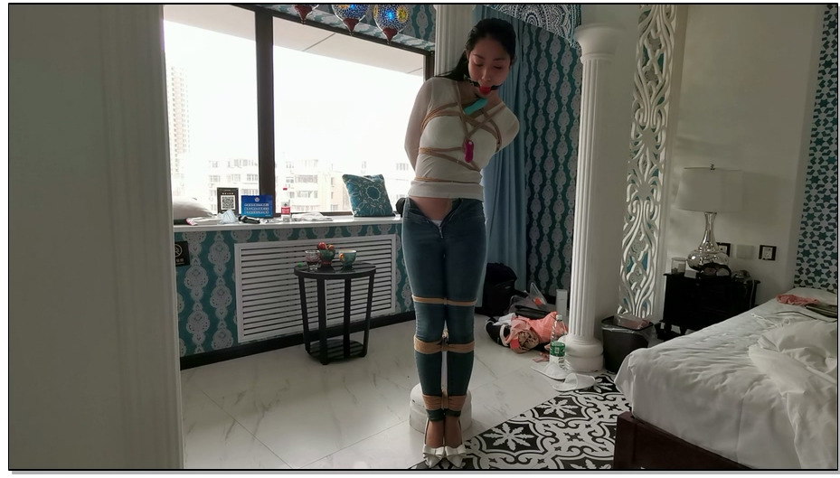 【JS原创】柱子缚 紧身牛仔裤 口球 挠痒挑逗