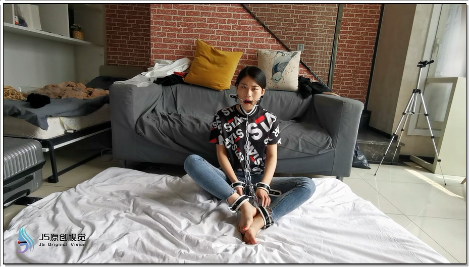 【JS原创】小冷 手铐脚铐 铁链禁锢 口枷 眼罩 驷马 尾巴