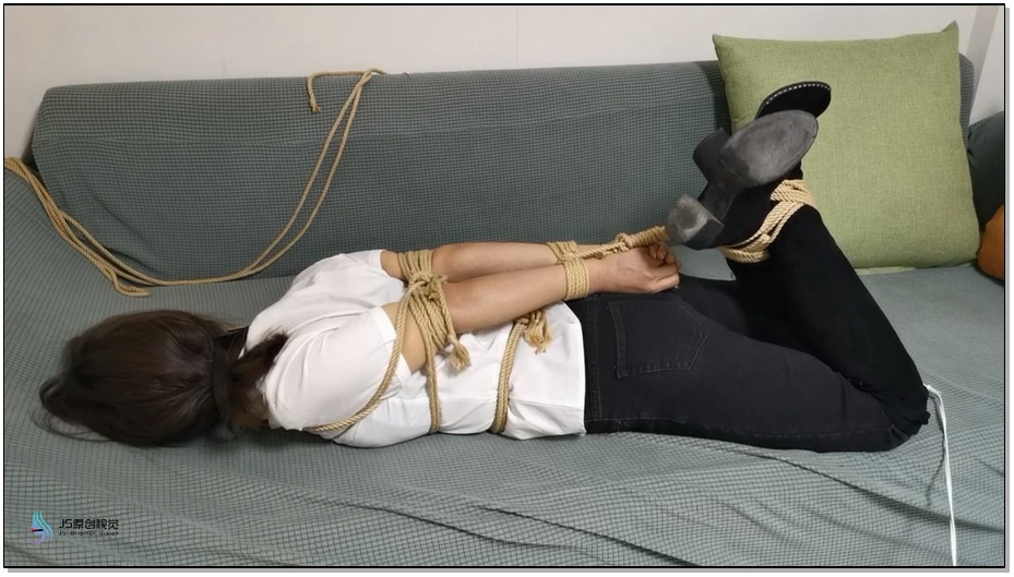 【JS原创】凌熙 黑靴驷马捆绑 口球 [不可描述]棒刺激 SP