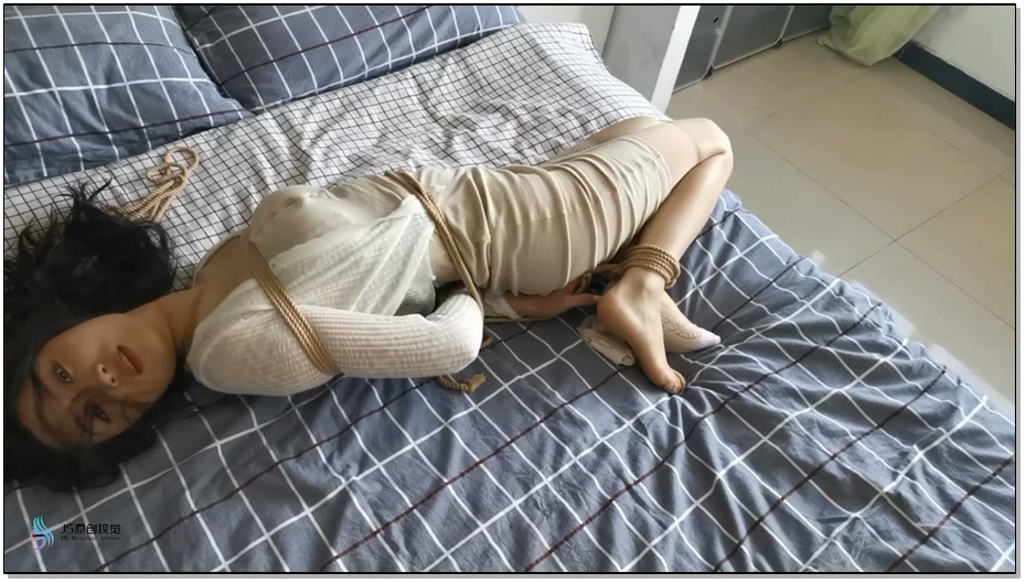 【JS原创】艾可 船袜驷马紧缚自救爱脱袜子的女孩