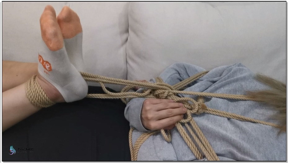 【JS原创】流星客棉袜驷马紧缚+TK挠痒+挣扎自救