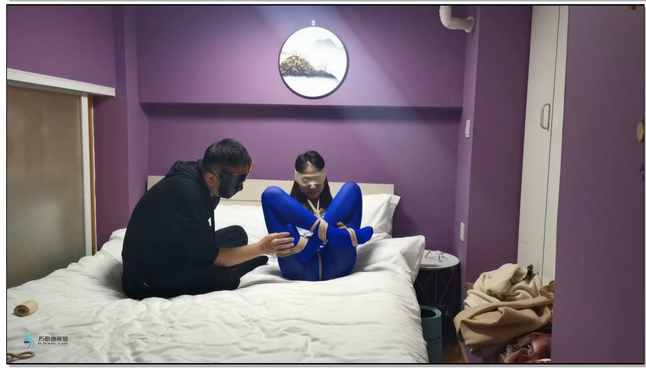 【JS原创】采文 性感蓝丝+后高手+股绳+团缚+蒙眼+口球堵嘴+挠痒+玩足