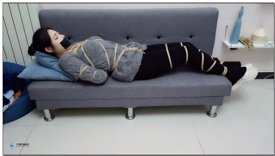 【JS原创】玖念 新模首秀 报复女上司 高冷女上司得罪下属惨遭报复全身紧缚原味堵嘴棉