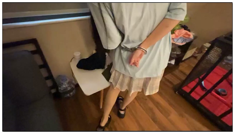 【杰仔】小茜的惩罚与梦境 镣铐＋百合+笼子禁锢+强高