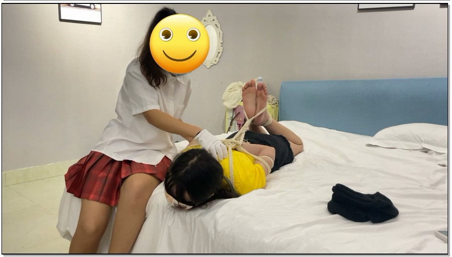【杰仔】来自大佬的订拍 入室绑架+女女tk