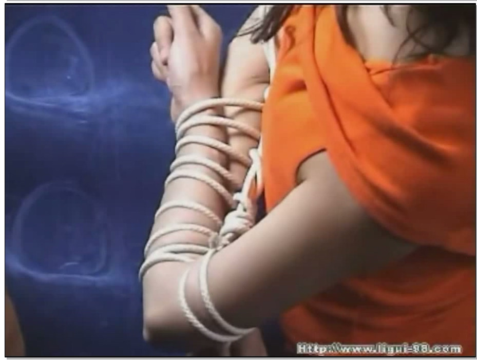 【丽柜美束】站长和绳模丝袜黑白配1