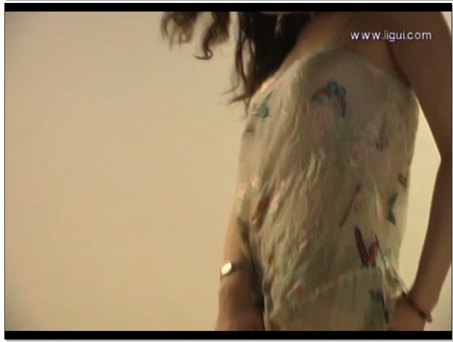 【丽柜美束】KB妹妹飞扬裙角激情捆绑 璐璐