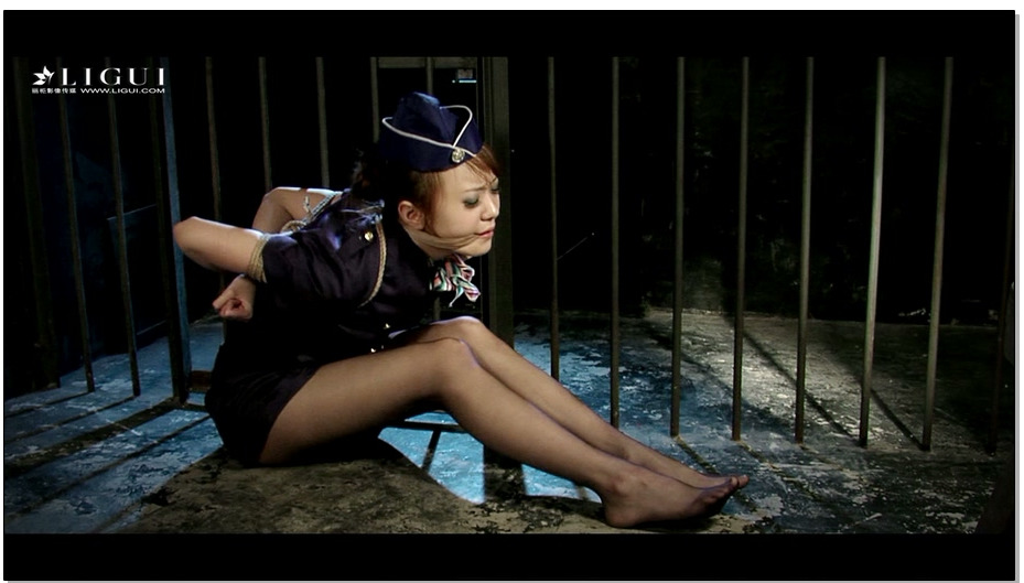 【丽柜美束】桃子-囚欲密室紧束