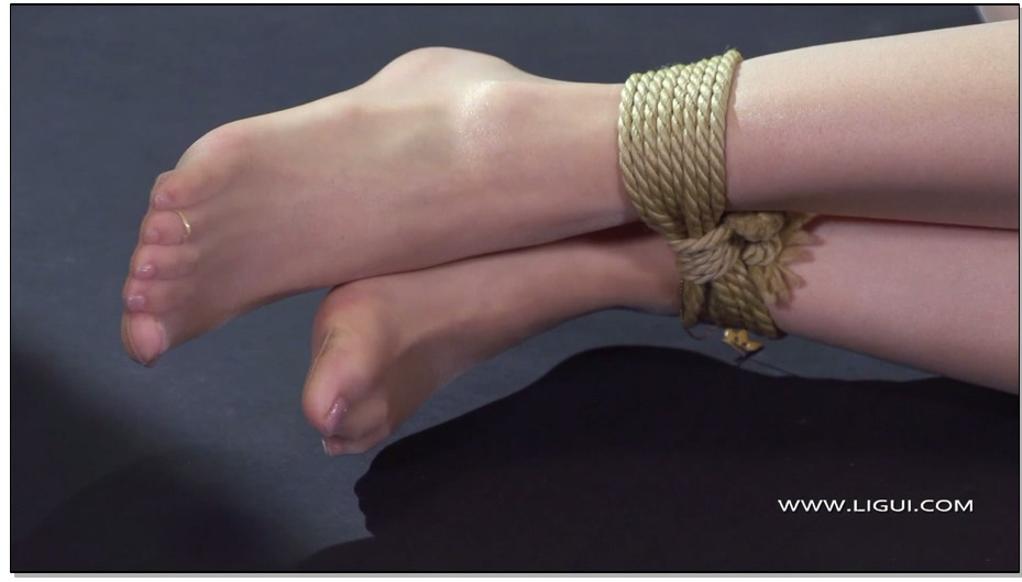 【丽柜美束】紧缚新莲 白雪