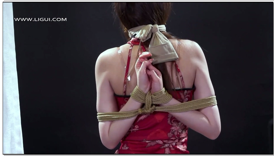 【丽柜美束】紧缚丽莲阳阳