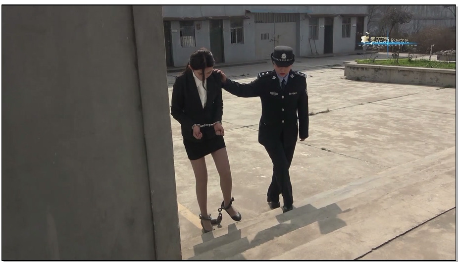 【梨花雨】VIP影片 押解4