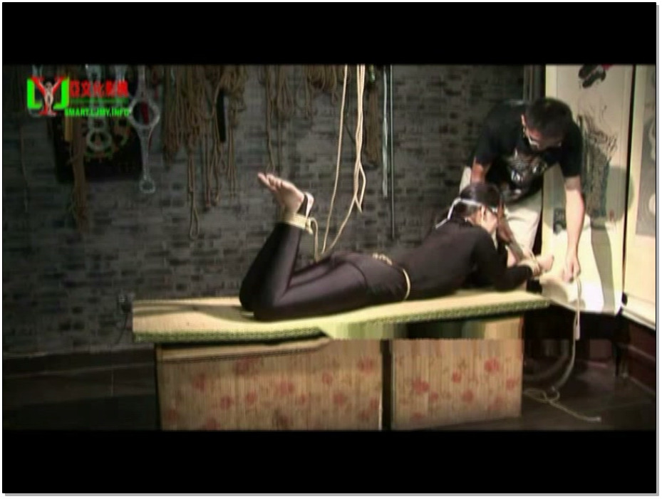 【丽佳美亚】女会员私拍紧缚体验 上