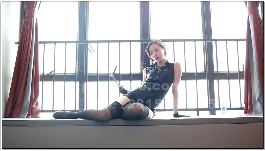 【猎美工作室】 逆转最终篇 肉丝女景惨被吊打，眼泪与口水齐飞，更有黑丝女王解衣调叫今生最屈辱遭遇