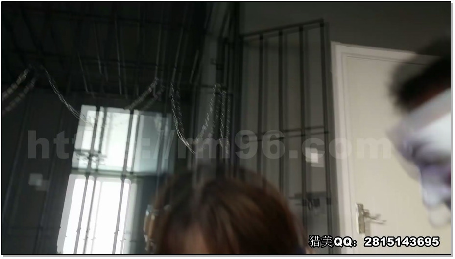 【猎美工作室】箱中少女 上 绝美少女惨被入箱 强制开口,更被变态收集唾液