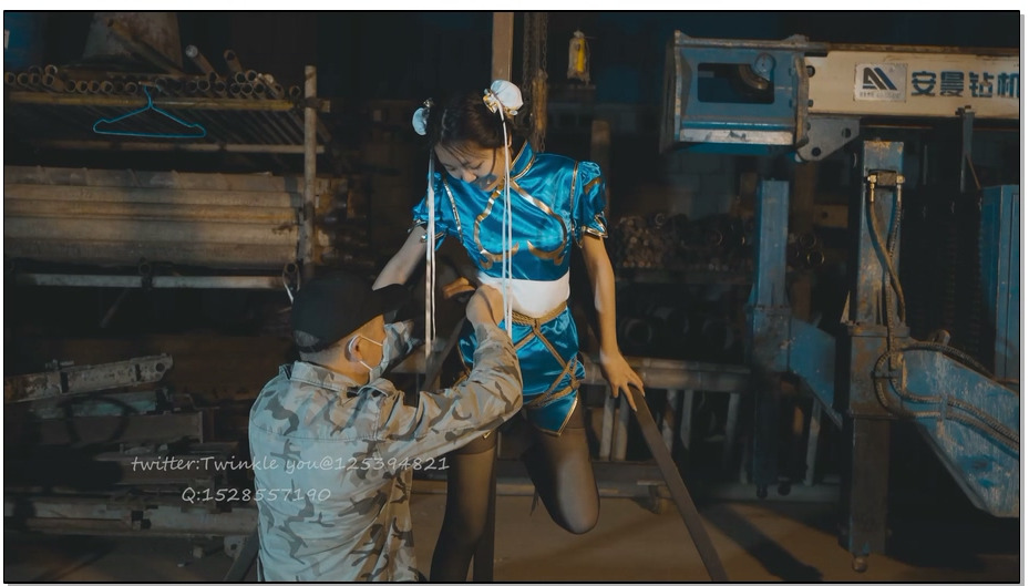 【LMXY】仓库捆绑春丽 人棍春丽 COSPLAY 忙完打磨下场景+灯光