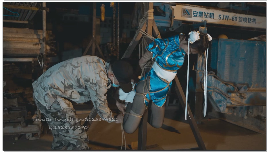 【LMXY】仓库捆绑春丽 人棍春丽 COSPLAY 忙完打磨下场景+灯光