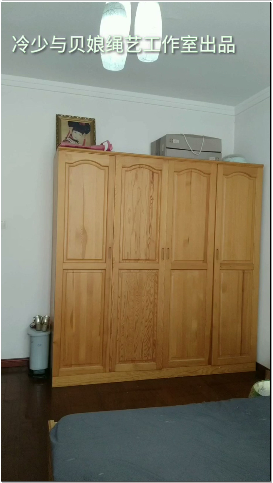 【冷少与贝娘】双马尾白丝JK冷酱，自缚小高手戴脚铐玩轮滑鞋