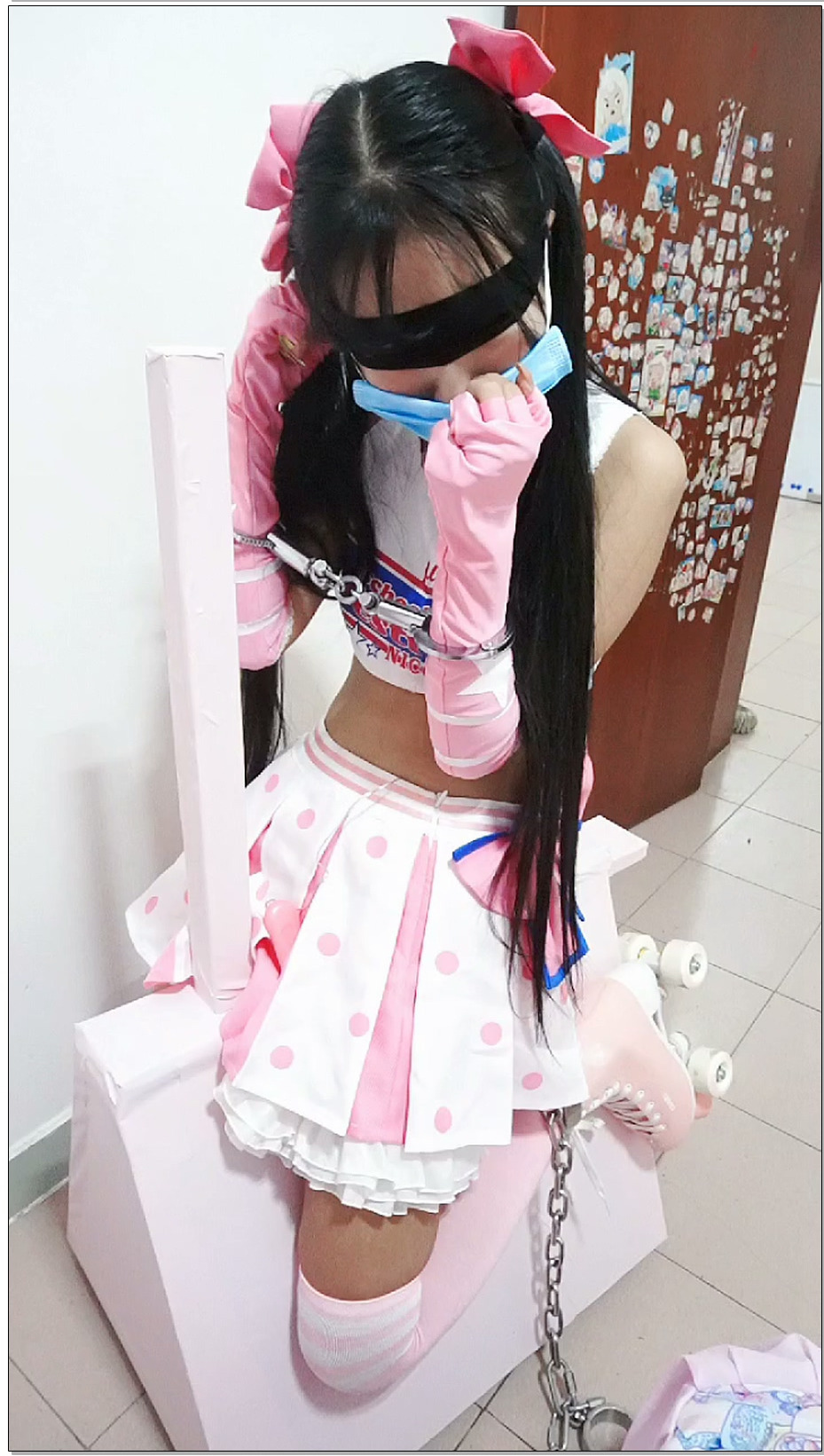 【冷少与贝娘】定拍冷酱内衣轮滑鞋拘束