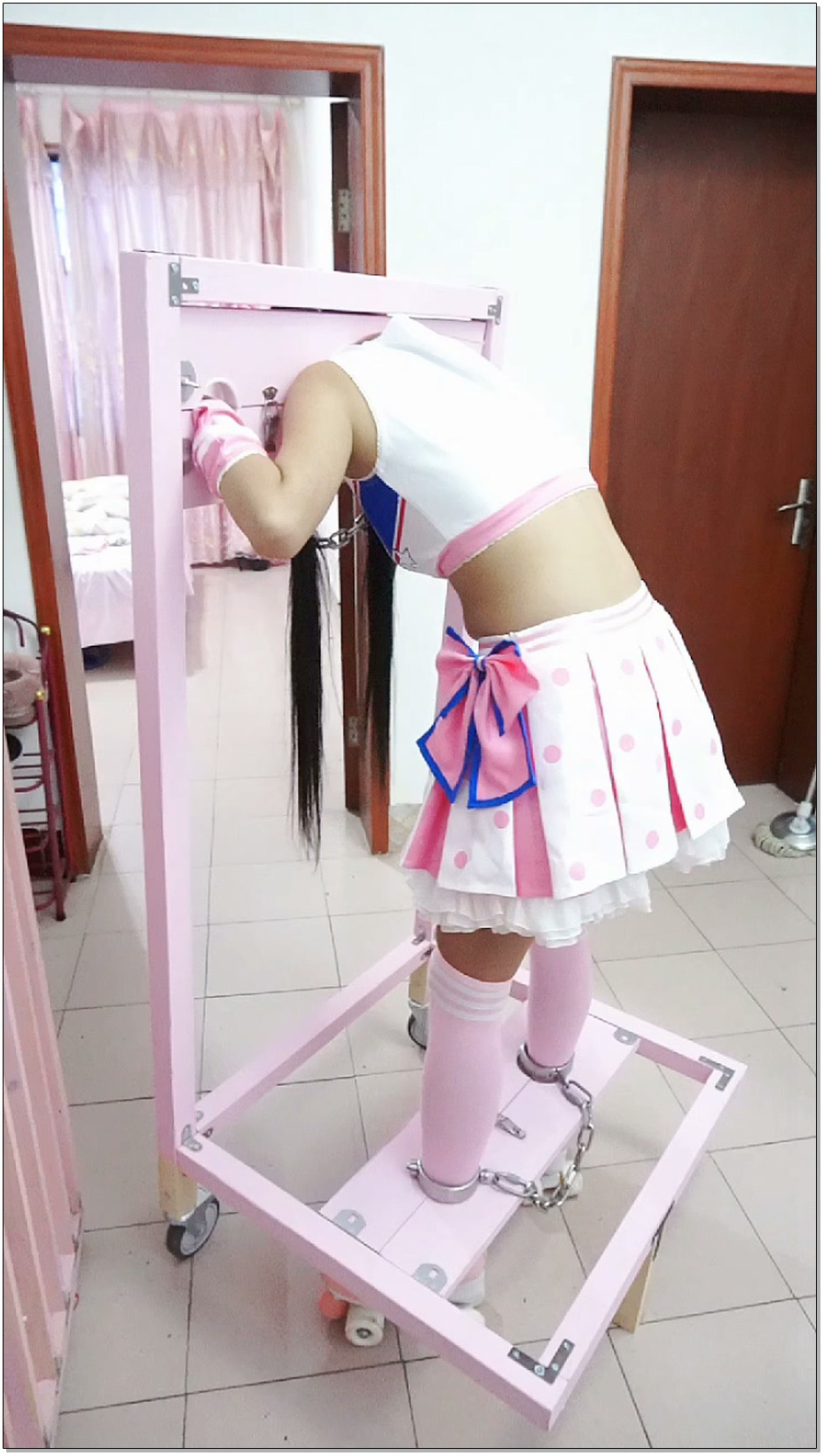 【冷少与贝娘】定拍冷酱内衣轮滑鞋拘束