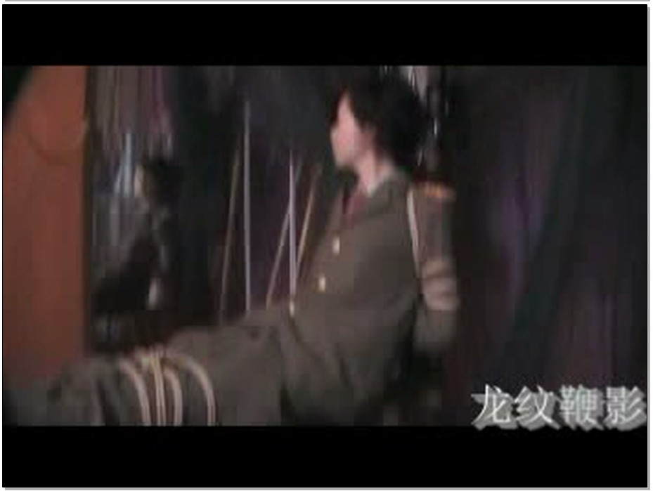 【龙纹鞭影】坚强的女兵VS女军官老虎凳上受刑