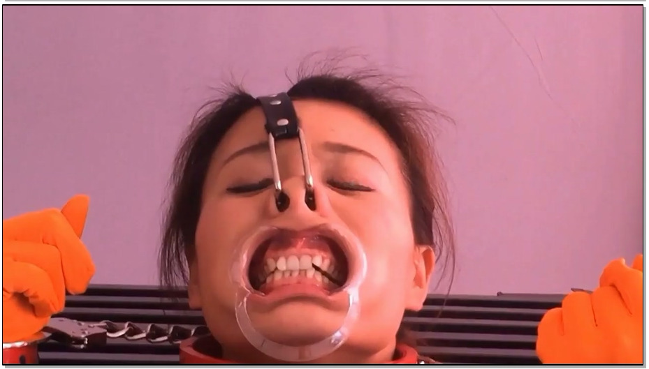 【路由原创】笼枷禁锢 强制口腔窥探