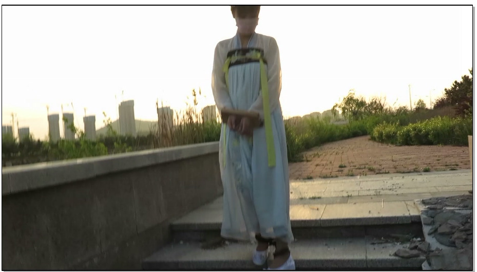 【魔法摄影】新模小翼 夕阳古装户外肉丝古镣