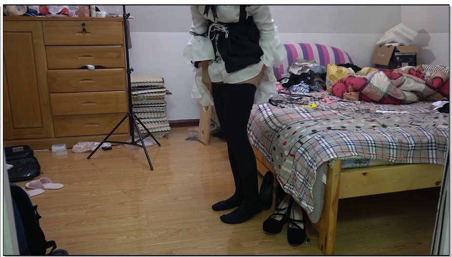 【魔法摄影】小翼 掉入陷阱的女仆4