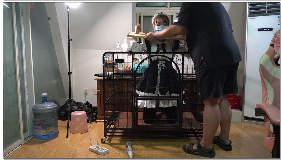 【魔法摄影】小翼 掉入陷阱的女仆4