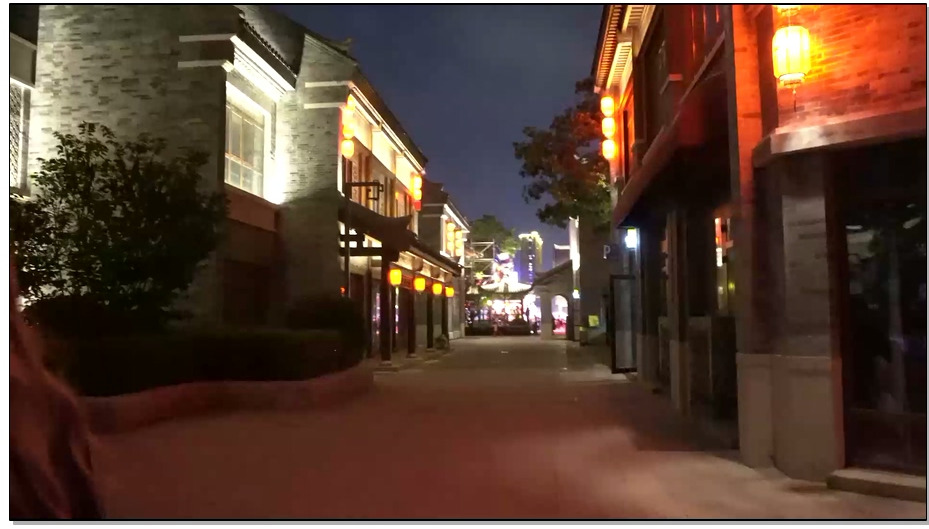 【魔法摄影】小翼 裙子里的秘密3 户外购物