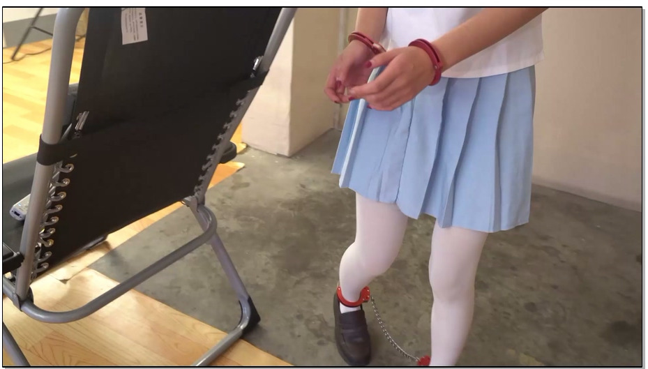 【魔法摄影】小翼 游戏少女1