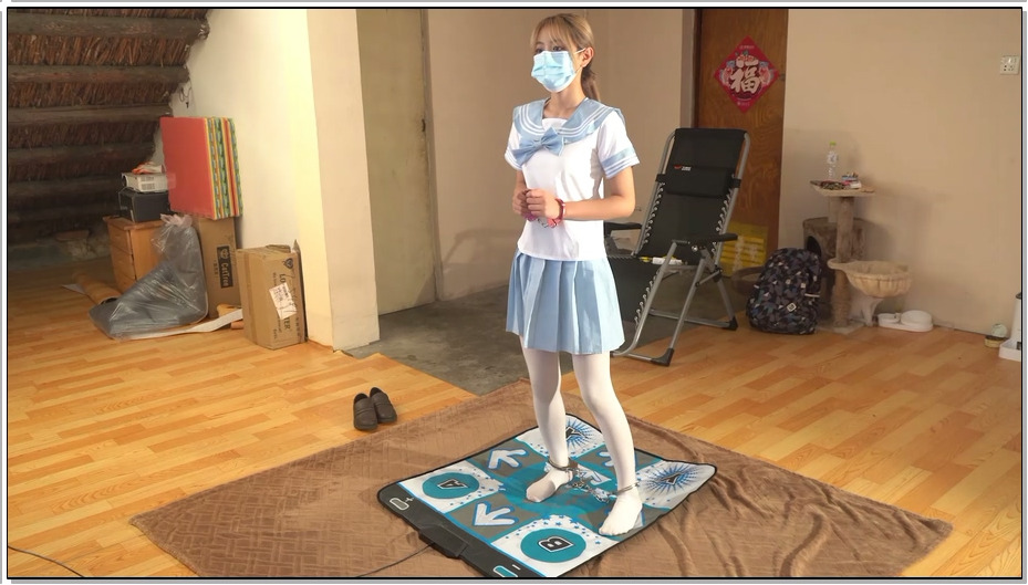 【魔法摄影】小翼 游戏少女1