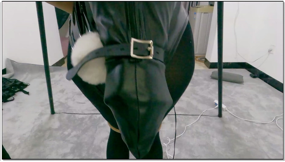 【面具男】来数数她GC了多少次 k9 兔女郎单手套高跟鞋玩具全开练习行走（伪娘）