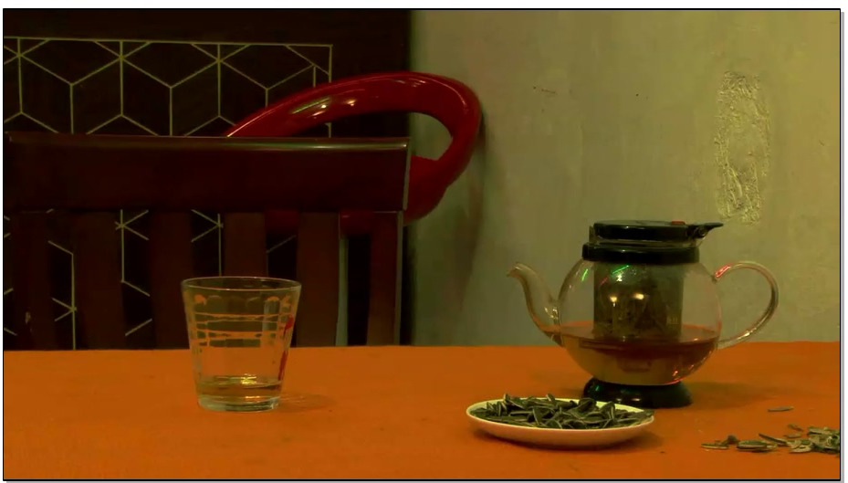 【MJ影视－郊外的咖啡屋】桃红