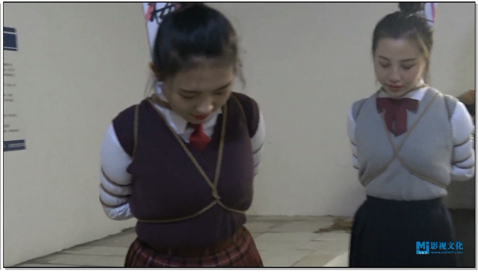 【MJ影视】五花重镣下的清秀女犯们