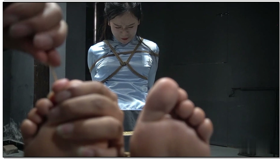 【MJ影视】女烈林雪儿 张晓雪五四装女烈中扮演林雪儿被捆绑各种酷刑折磨后英勇就义